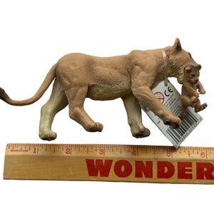 Lioness With Cub Wildlife Safari Ltd Toys Educational Animals Kids Collect New